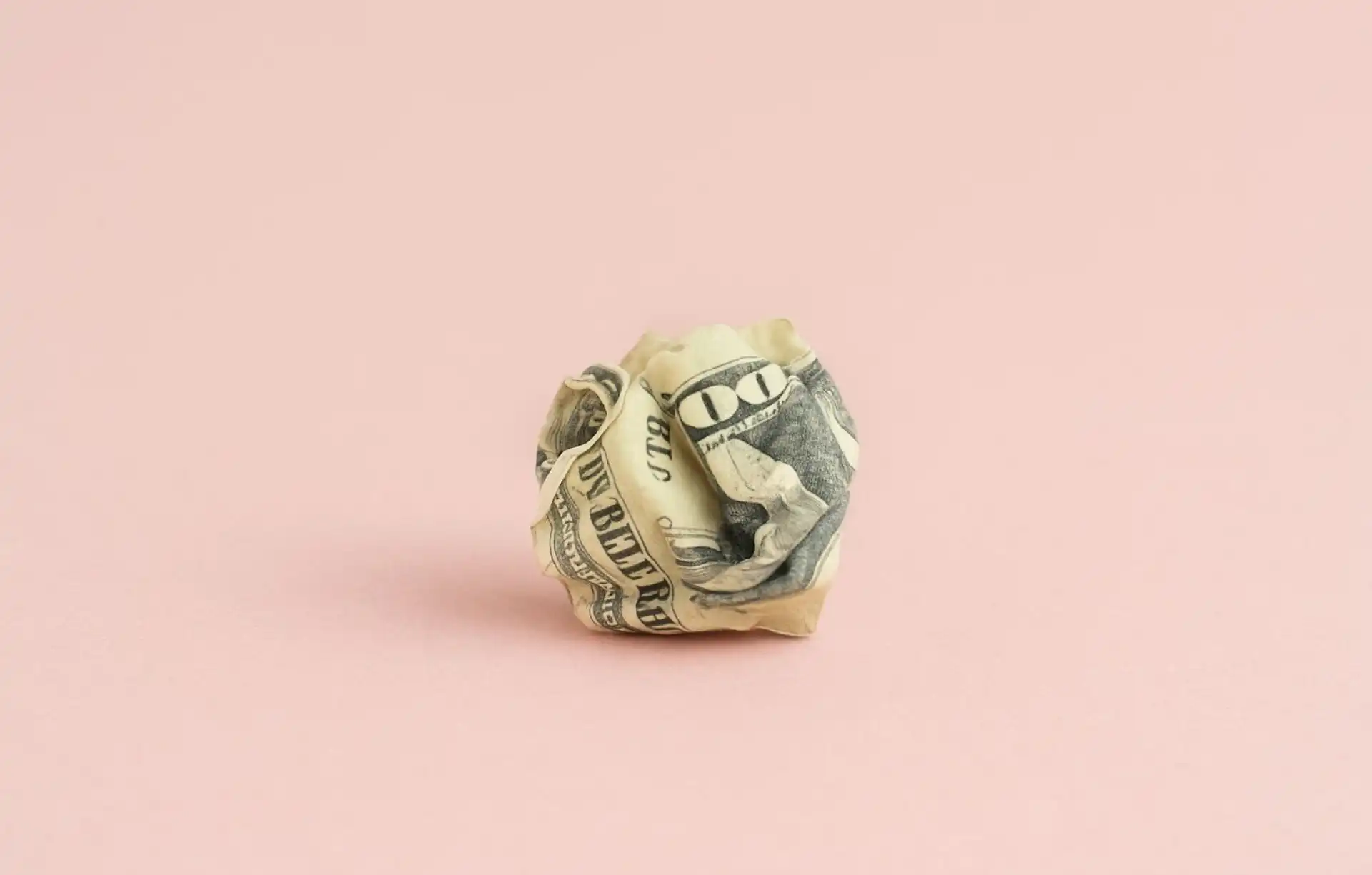 20250828-chips-dollar