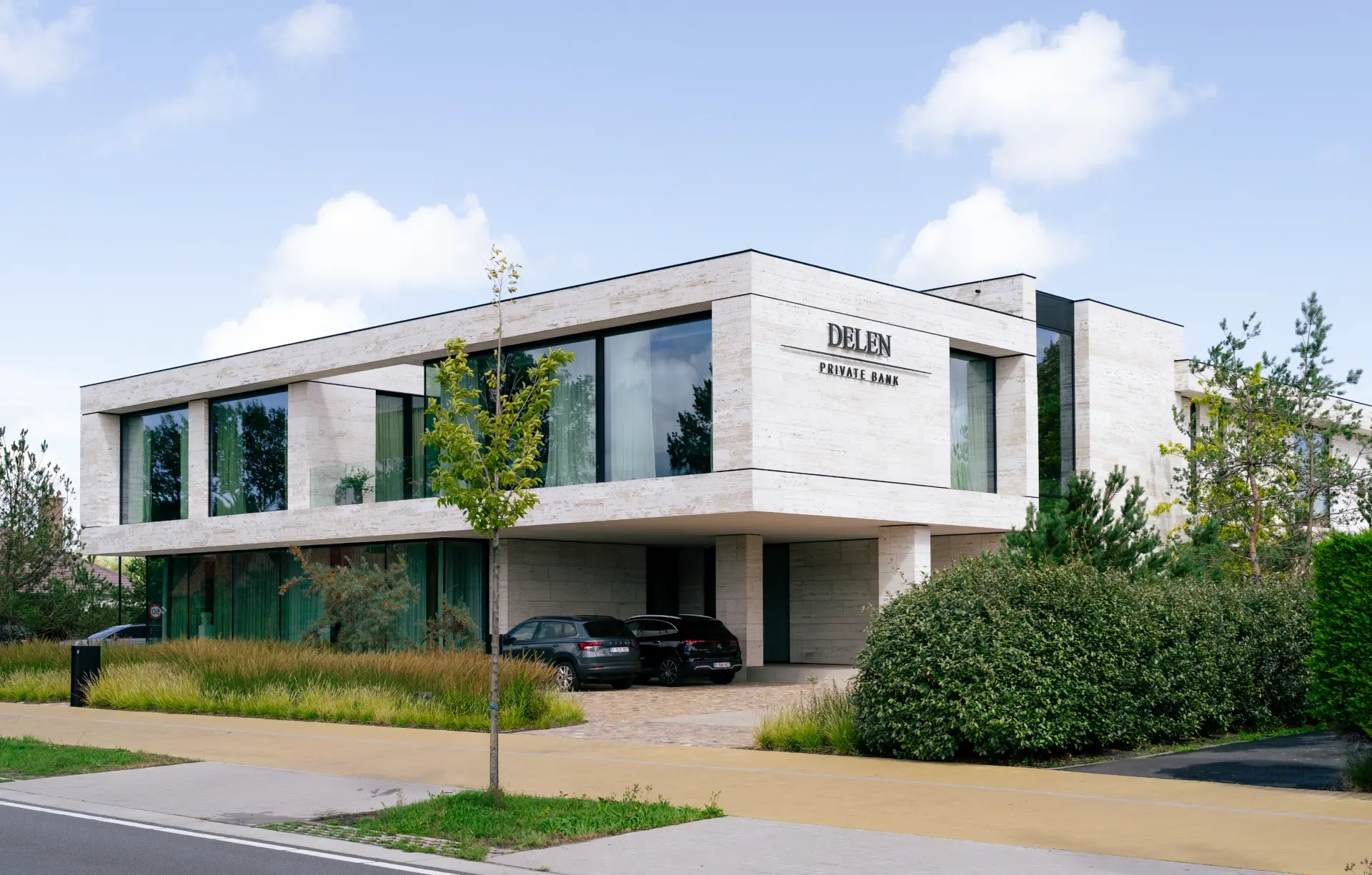 KEY-VISUAL_kantoor-knokke-buiten-1